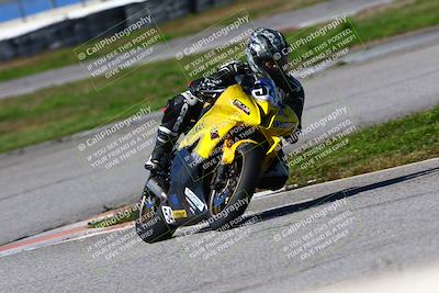 media/Jan-21-2023-Fastrack Riders (Sat) [[fcf3f88a30]]/Level 3/Session 4 Turn 6-Mountian Shot/